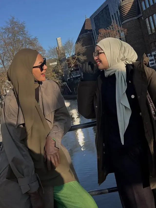 Tya Ariestya di Belanda. [@tya_ariestya]