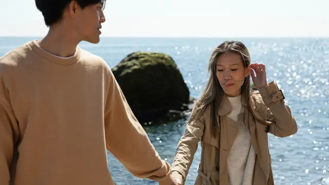 Langkah pertama yang harus diambil adalah komunikasi yang lebih jujur dan terbuka.