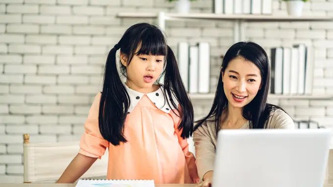Banyak Macamnya, Bantu Anak Mengenali Polusi Suara dan Cahaya dari Rumah