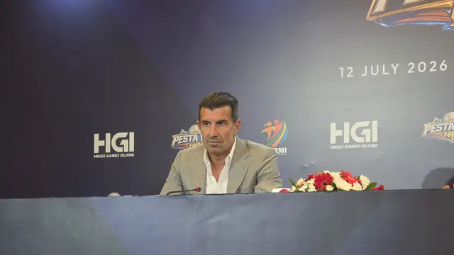 Luis Figo