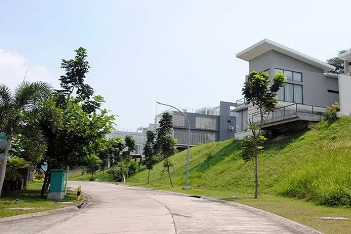 PT Sentul City Tbk optimistis target penjualan pemasaran (marketing sales) sepanjang 2017 sebesar Rp 1,2 triliun. (Liputan6.com/Muhammad Rinaldi)