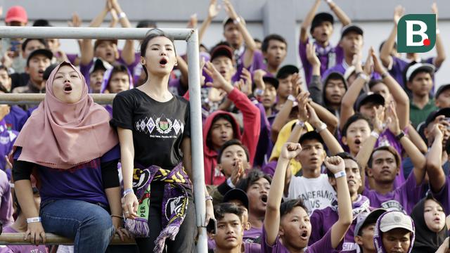 Suporter Persita Tangerang