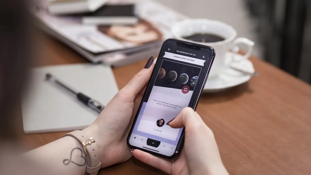 Ilustrasi iPhone X | freestocks.org dari Pexels