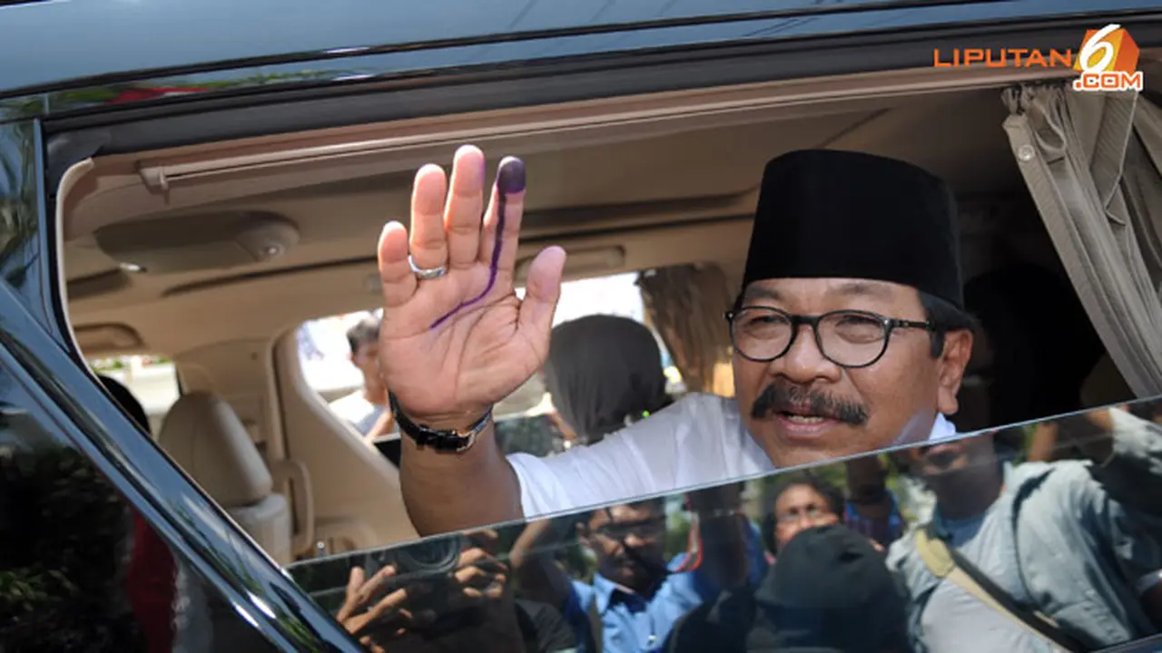 soekarwo-sedih-130829c.jpg