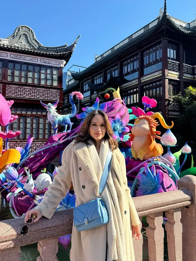 6 Artis Liburan ke Shanghai China pada Januari 2025, Shandy Aulia di Momen Imlek