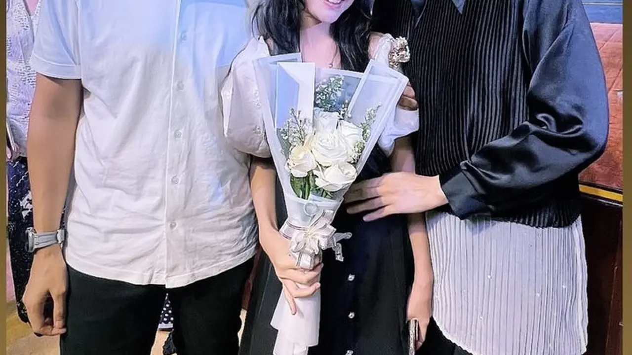 Potret Kimora Putri Sulung Fanny Fabriana Lulus SD, Disebut Punya Wajah yang Mirip Ibunya saat Kecil