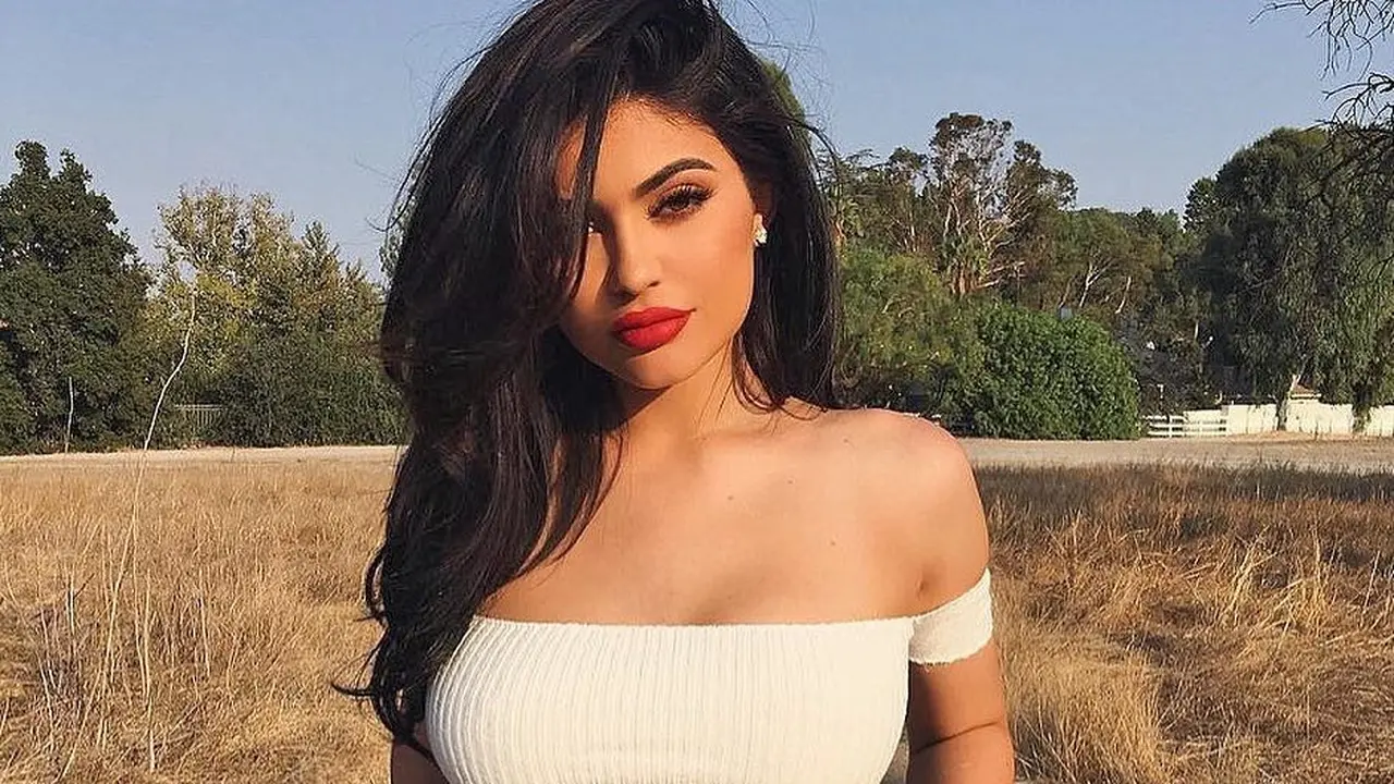 [Bintang] Kylie Jenner