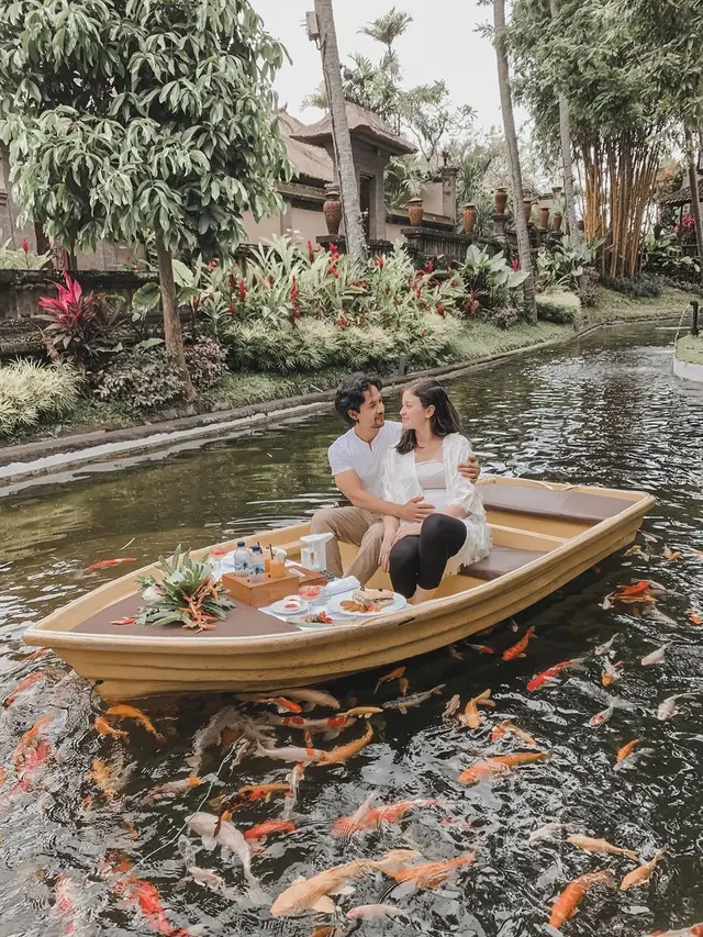 6 Potret Liburan Kimberly Ryder dan Keluarga di Bali, Penuh Keseruan