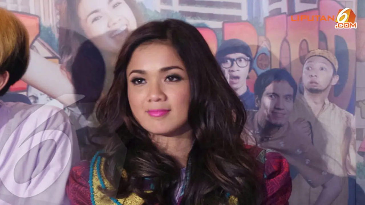 nirina-zubir-130730c.jpg