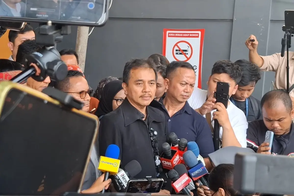 Roy Suryo Minta Hakim Nyatakan Penangkapannya Tak Sah