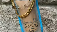 Desainer Jepang Modifikasi Tas Dior dan Louis Vuitton untuk Bawa Minuman Boba