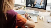 Ilustrasi Mempelajari Konsep Gaya Credit: pexels.com/Julia