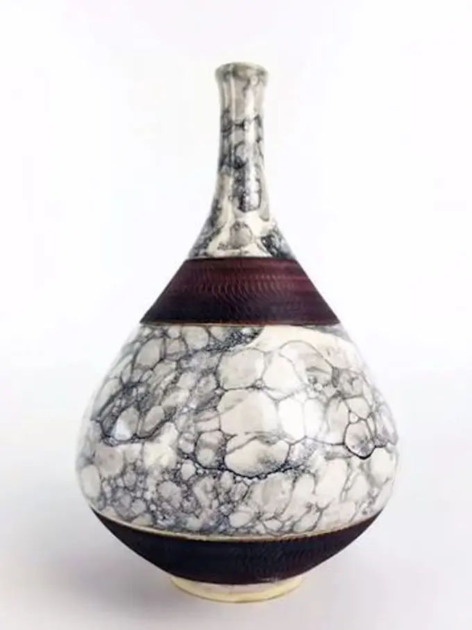 [Bintang] Bikin Efek Marmer di Pot Tanah Liat Pakai Gelembung Sabun, Cool!