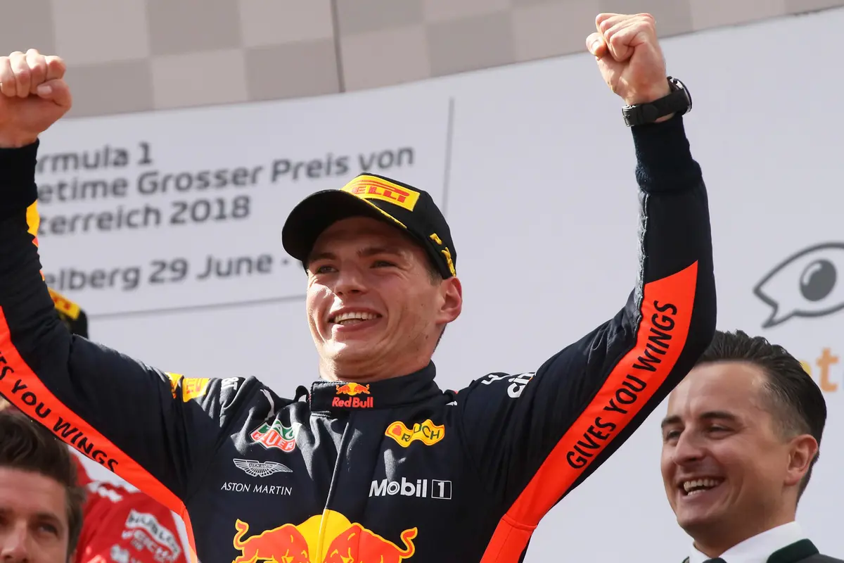 Max Verstappen Menangkan GP Austria