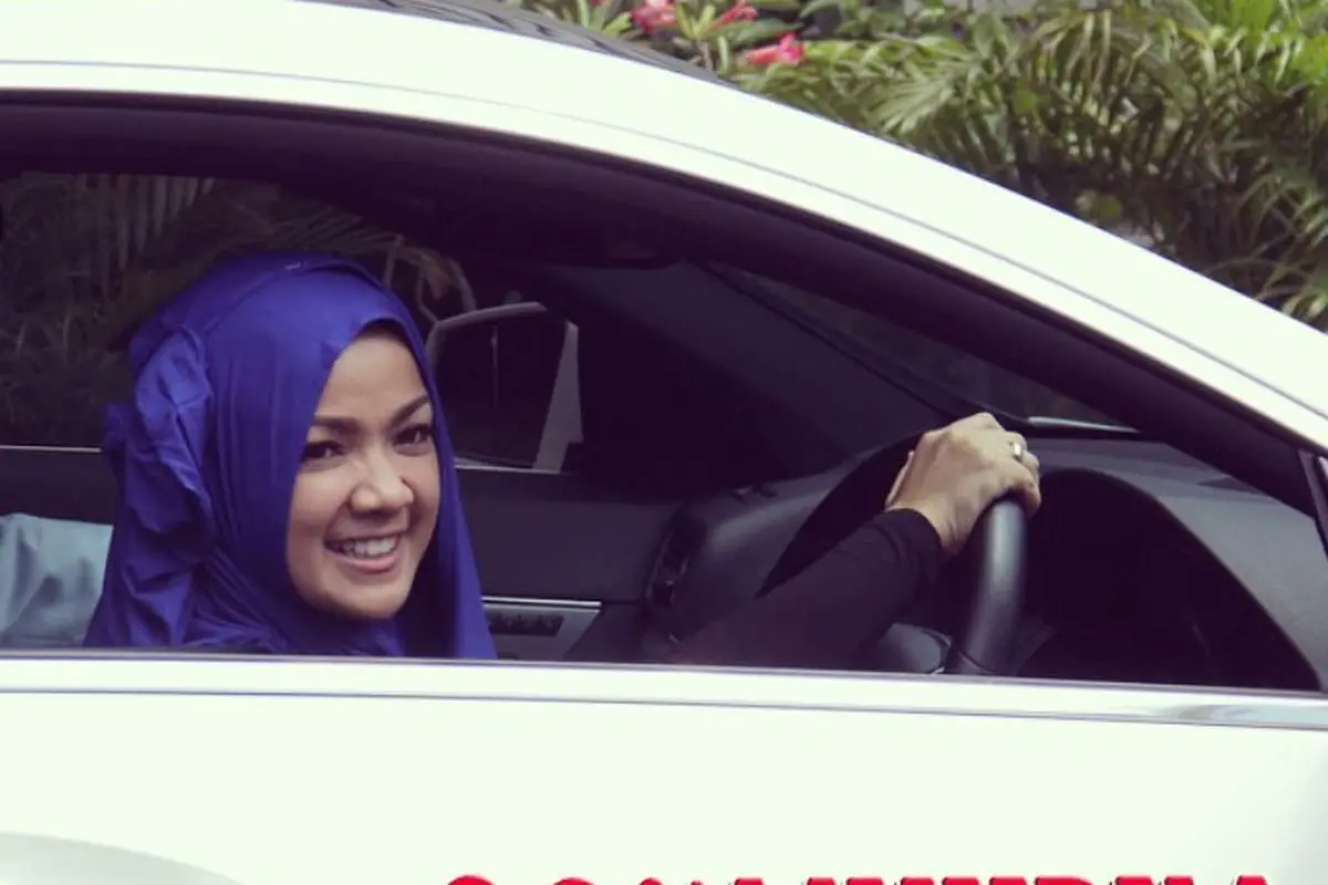 [Bintang] Nirina Zubir