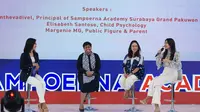 Diskusi pengembangan  kompetensi 5C Creativity, (Critical Thinking, Communication, Collaboration, dan Character) anak-anak di Sampoerna Academy Grand Pakuwon Surabaya. (Istimewa)