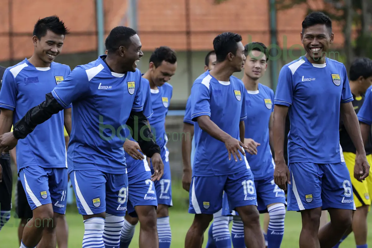 Latihan Persib