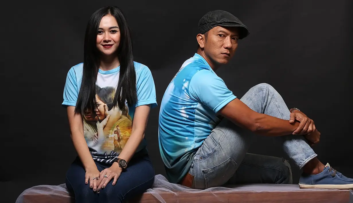 Rifnu yang melihat film yang dibintanginya itu sangat cocok diputar saat libur lebaran. Dia berharap banyak keluarga yang menonton film yang mengangkat drama keluarga tersebut. (Bambang E. Ros/Bintang.com)