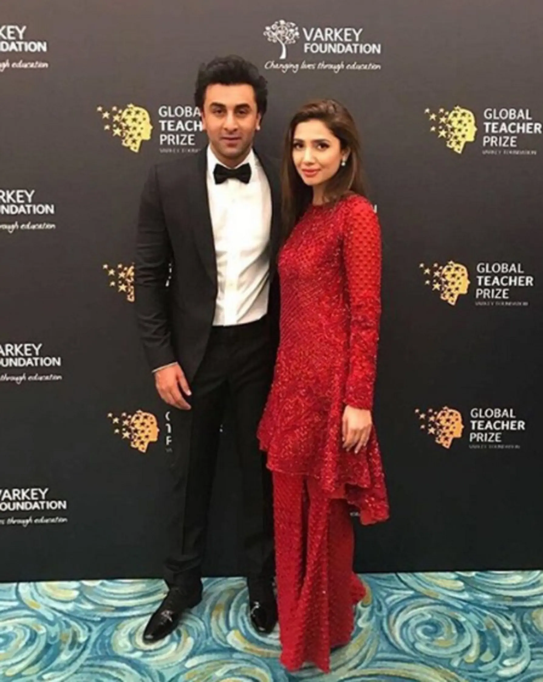 Ranbir Kapoor dan Mahira Khan (DNA India)