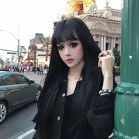 Ini nih Kina Shen, cewek yang saking cantik dan sempurnanya sering banget dibilang kayak manekin. (Foto: Instagram/@kinashen)