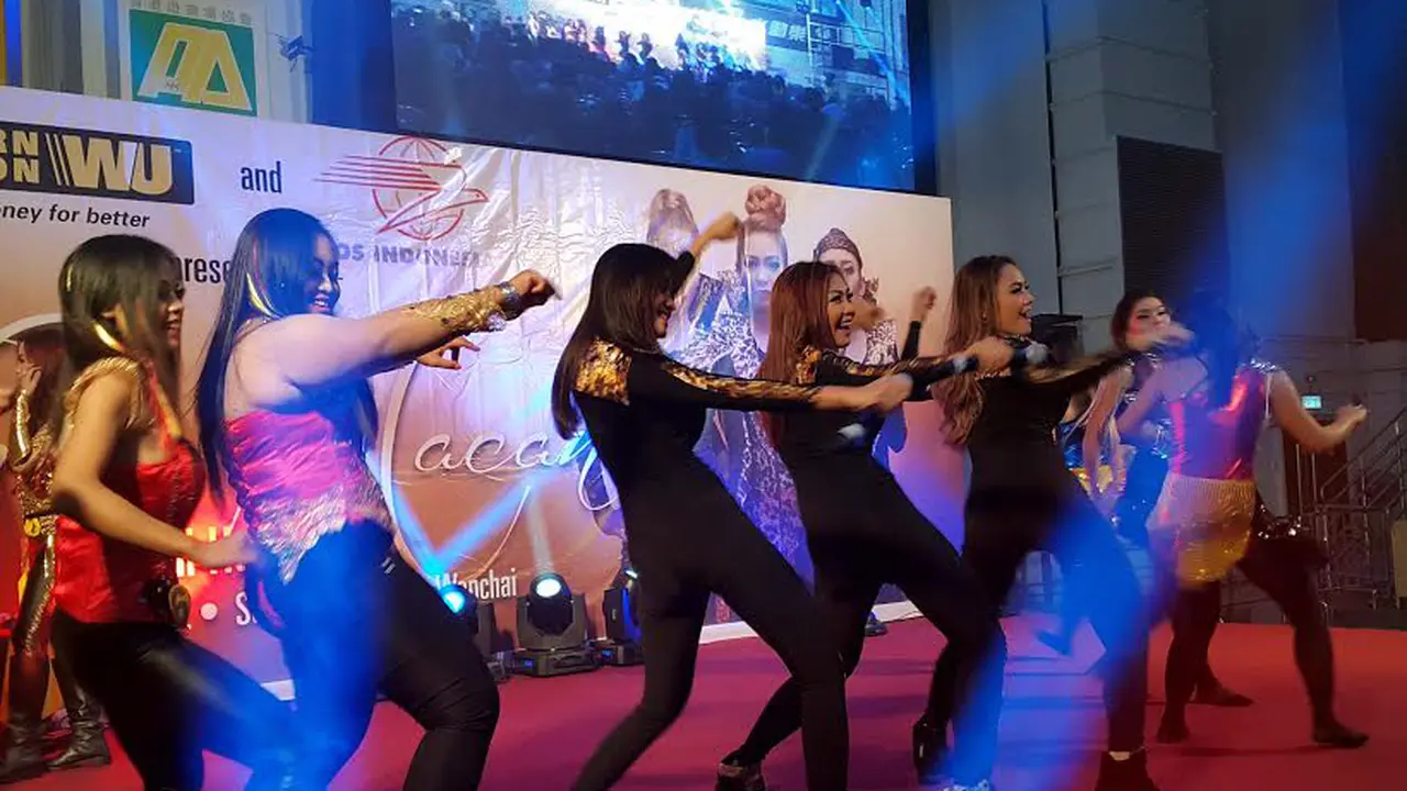 Manggung di Hong Kong, Trio Macan Disambut Buruh Migran
