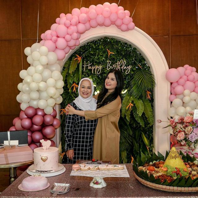 Ulang tahun Annisa Pohan yang ke-39. (Sumber: Instagram/annisayudhoyono)