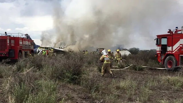 Pesawat Jatuh Selepas Lepas Landas di Meksiko
