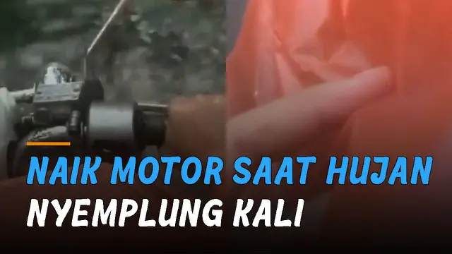 Nasib apes dialami dua remaja saat mengendarai sepeda motor saat hujan dan jalanan tergenang banjir.