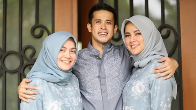 6 Potret Eks Ibu Mertua Olla Ramlan yang Awet Muda, Dikira Istri Baru Aufar Hutapea