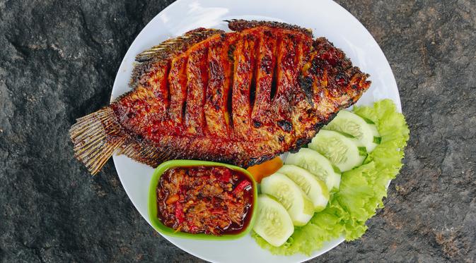 Cara Bakar Ikan Gina