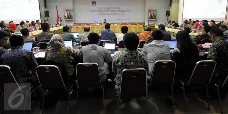 20150930-KPU Gelar Rakor Penggunaan Aplikasi Silog Pilkada Serentak 2015-Jakarta