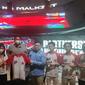 Para pemain dari tim Bigetron Esports saat menyambut sponsor baru, Khong Guan Malkist. (bigetron.gg)