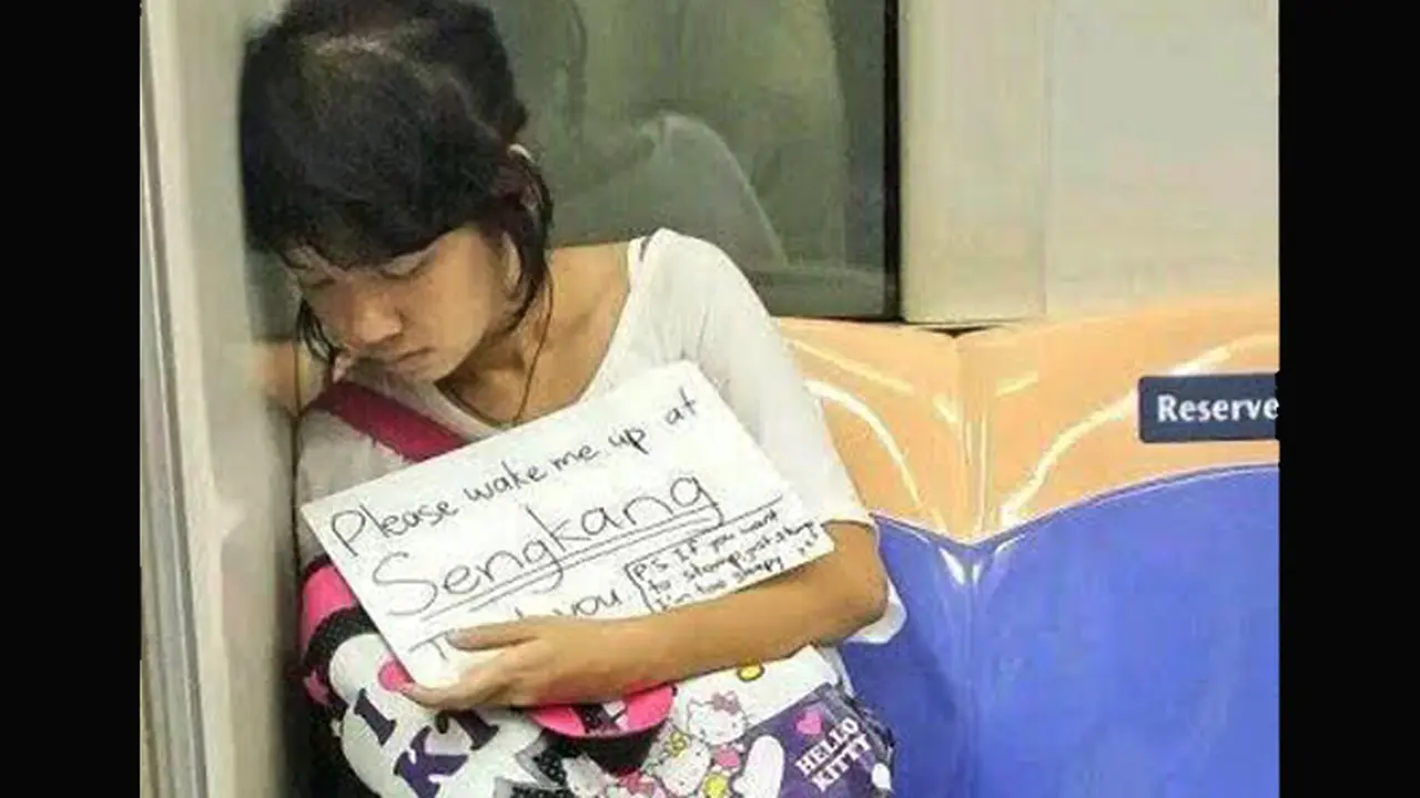 Unik, Atasi Terlewat Stasiun Tujuan Saat Tertidur di Kereta