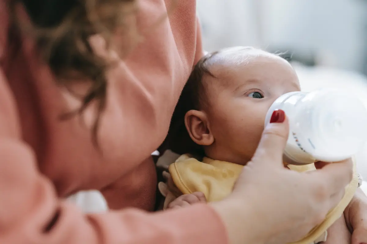 Jangan Sampai Tidak Tahu! Inilah Ciri Ketika Bayi Mengalami Alergi Susu Formula