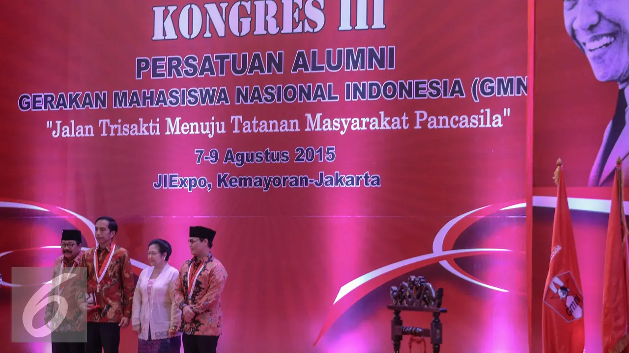 20150807-Pembukaan Kongres III Persatuan Alumni GMNI-Jakarta-Jokowi
