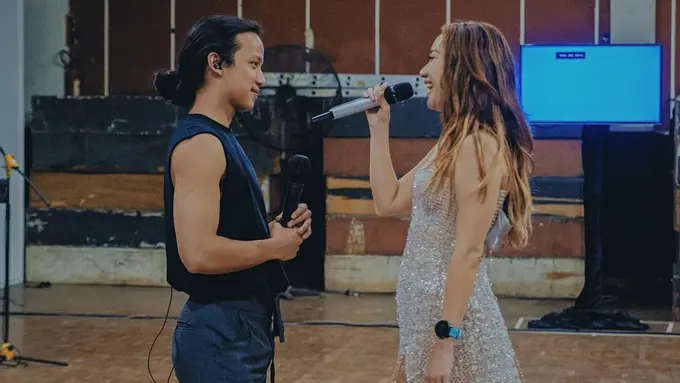 Momen Kedekatan Ray Prasetya dan BCL yang Tengah Jadi Perbincangan