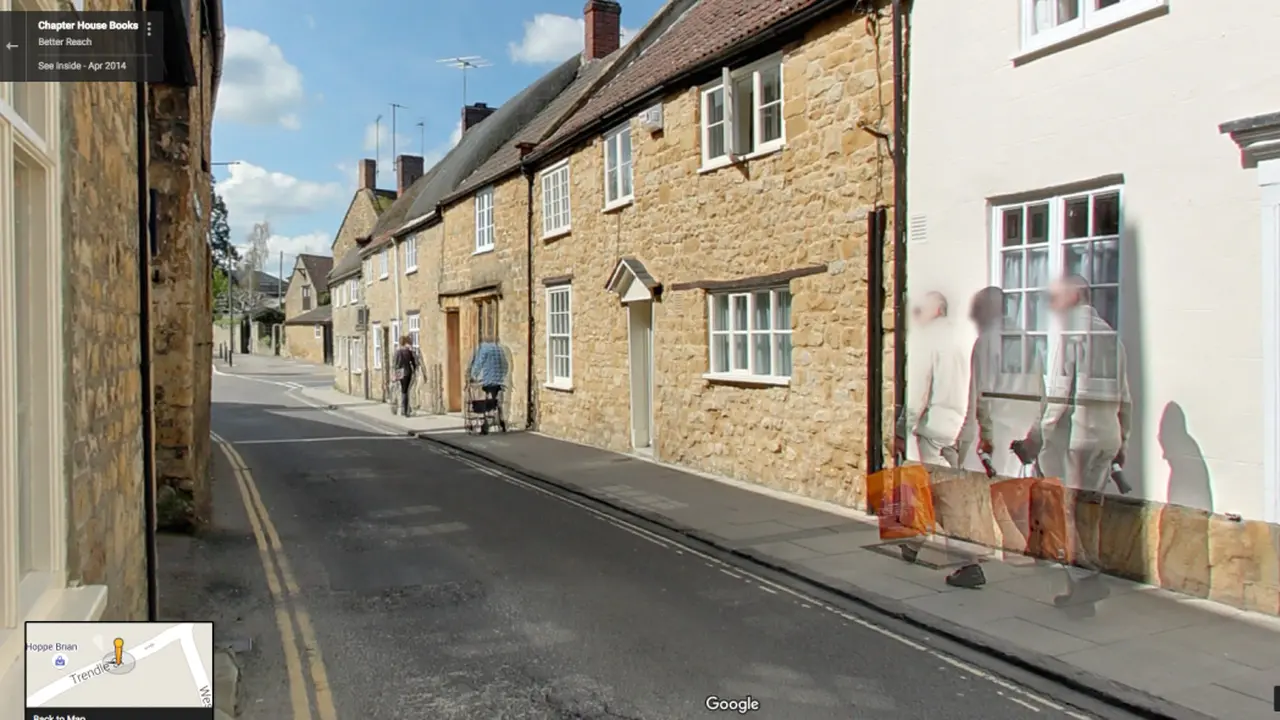 7 Hal Teraneh yang Pernah 'Tertangkap' oleh Google Street View