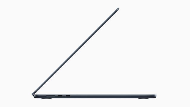 MacBook Air 15 inci baru Apple dengan chip M2 (Apple)