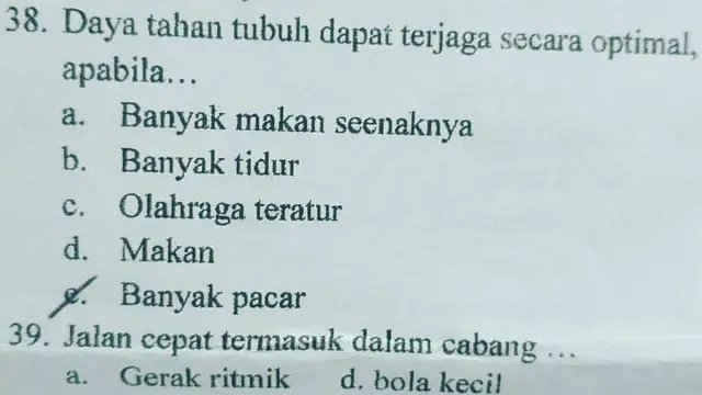 soal ujian nyeleneh (foto: brilio)