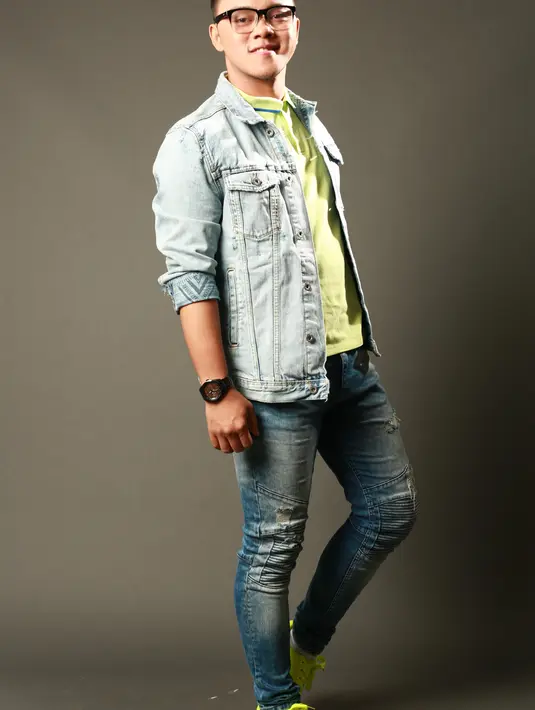 Danang D'Academy mengungkapkan, malam puncak HUT SCTV ke-26, banyak kejutan yang akan diberikan SCTV. Selain Danang, banyak grup band dan penyanyi papan atas siap meramaikan acara yang disiarkan langsung dari Istora Senayan. (Adrian Putra/Bintang.com)