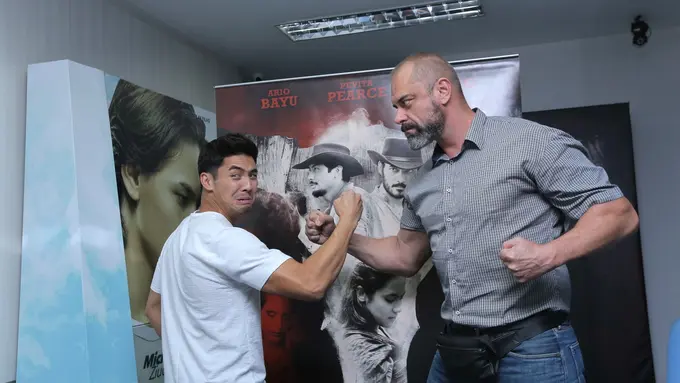 [Bintang] Yoshi Sudarso - Conan Stevens