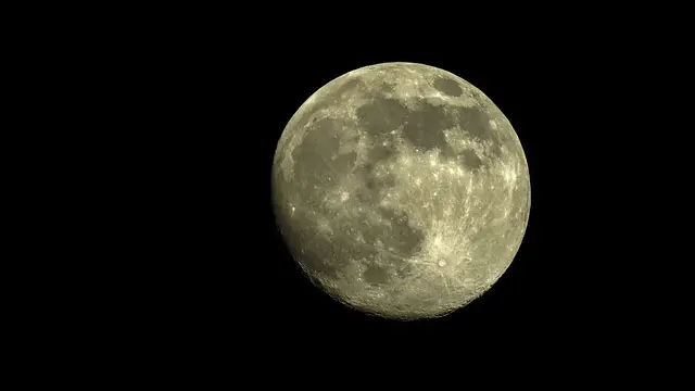 Ilustrasi supermoon