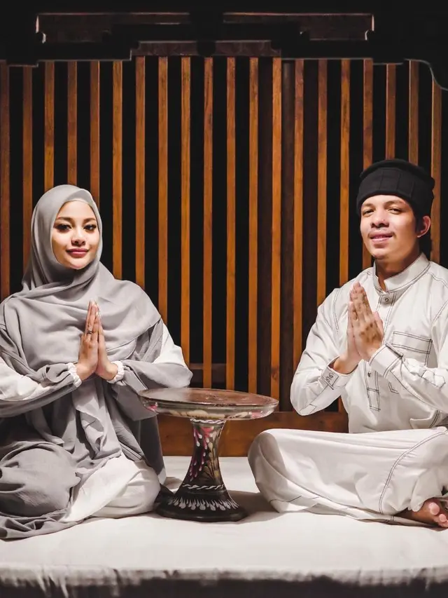 7 Potret Aurel Hermansyah saat Tampil dengan Hijab Usai Menikah, Banjir Pujian