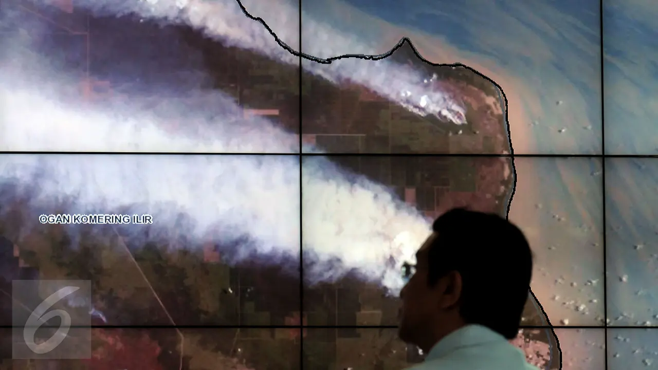 20151006-BNPB Informasikan Beberapa Titik Api Hidup Kembali-Jakarta