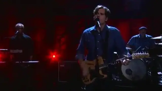 Lagu Taylor Swift Dibawakan Band Punk Jimmy Eat World