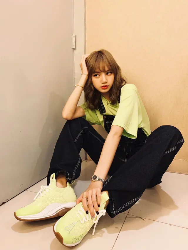 [Fimela] Lisa BLACKPINK