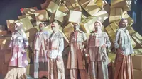 Pesona Tenun Balai Panjang Payakumbuh dalam Koleksi Busana Modest Fashion ISEF 2020