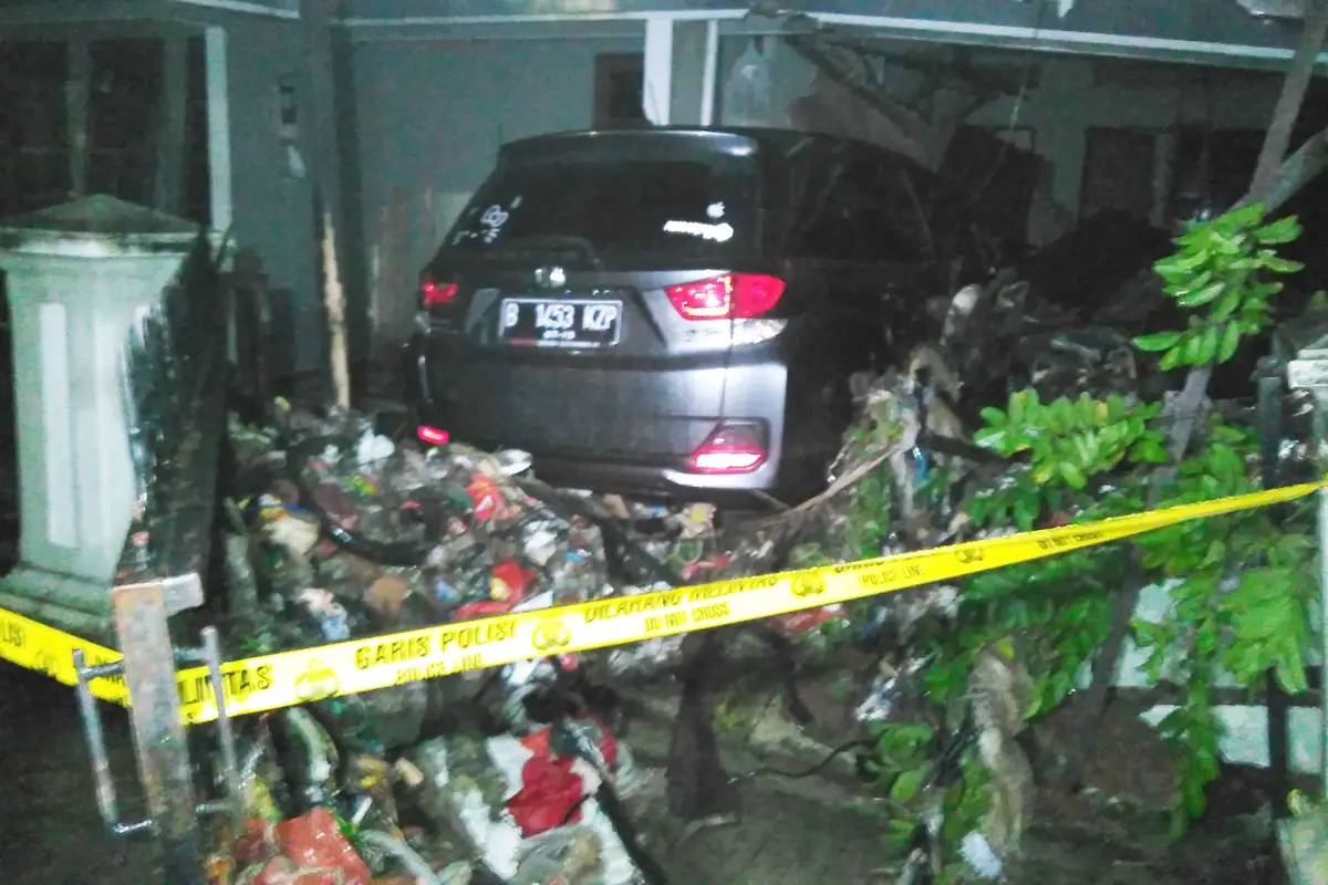 Terseret banjir