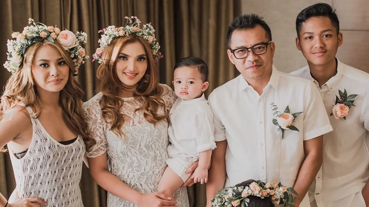 [Bintang] Anang Hermansyah-Ashanty