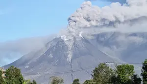 Gunung Sinabung Siaga, Warga Dua Desa Mulai Dievakuasi